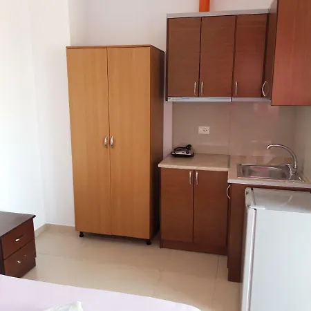 Isufi Apartment *
